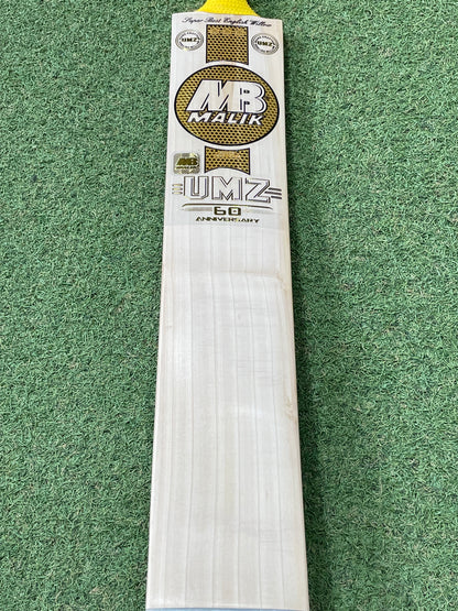 MB Malik 60th Anniversary Cricket Bat (2lb 10oz)