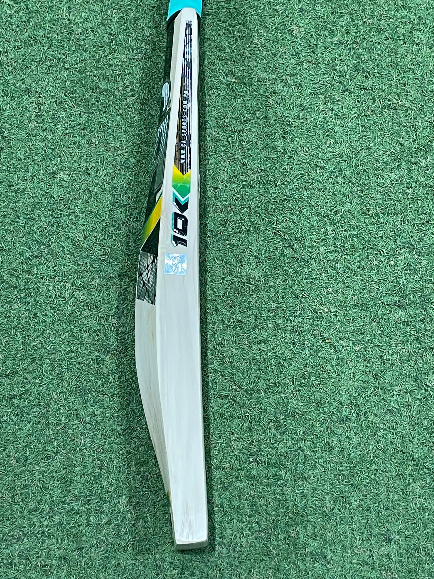 CA Pro 10000 Cricket Bat (2lb 9oz)