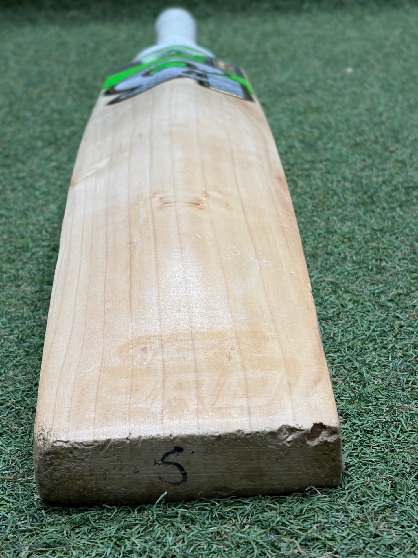 Used CA Pro 15k Cricket Bat (2lb 9oz)