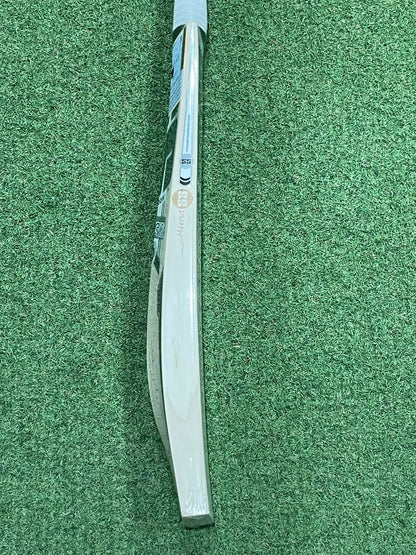 SS Ton Sky 360 Cricket Bat (2lb 7oz)