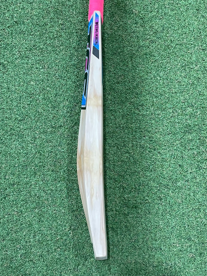 TCS Elite Edition Butterfly Cricket Bat (2lb 7oz)