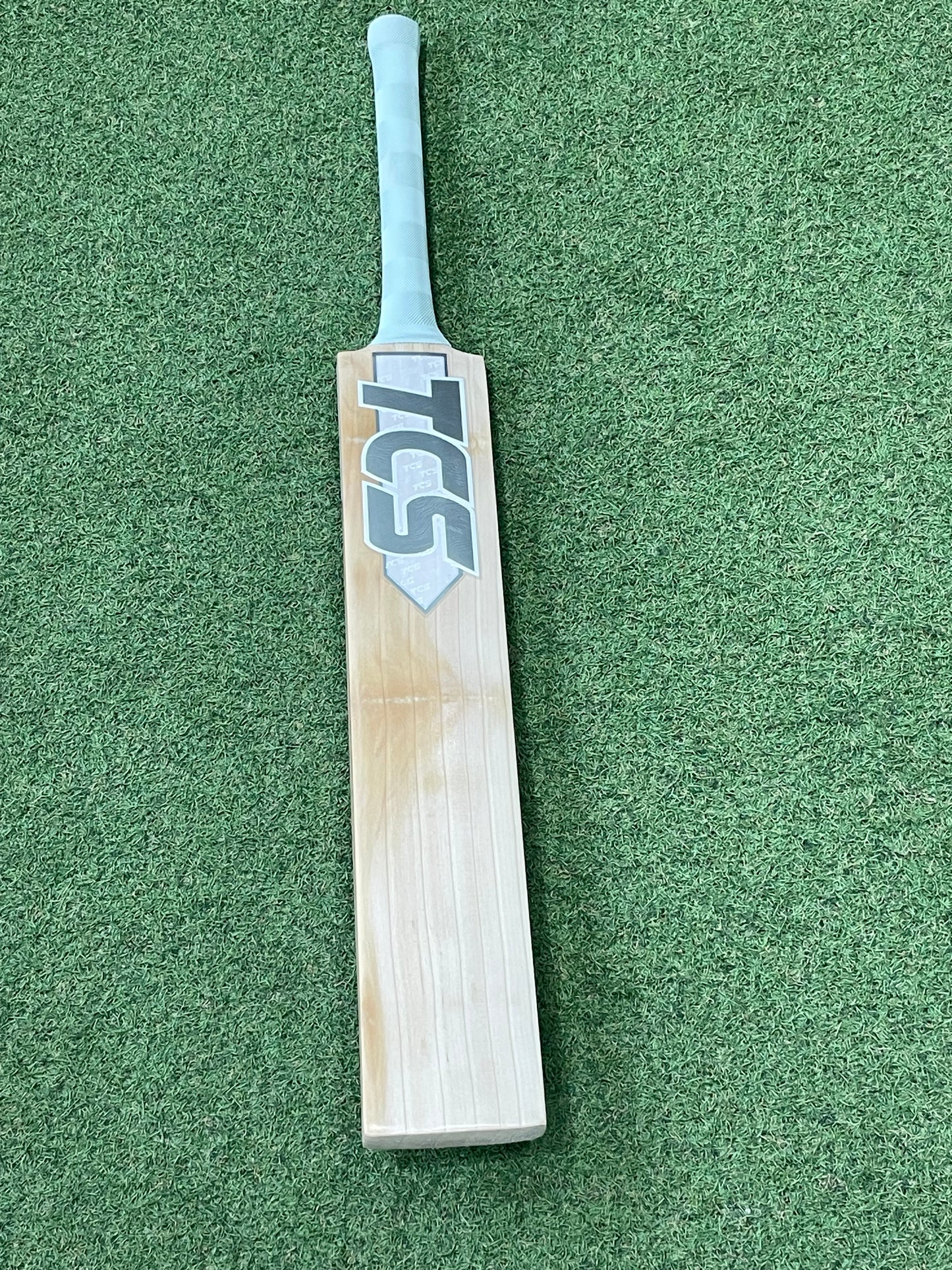 TCS Custom Butterfly Edition Cricket Bat (2lb 9oz)