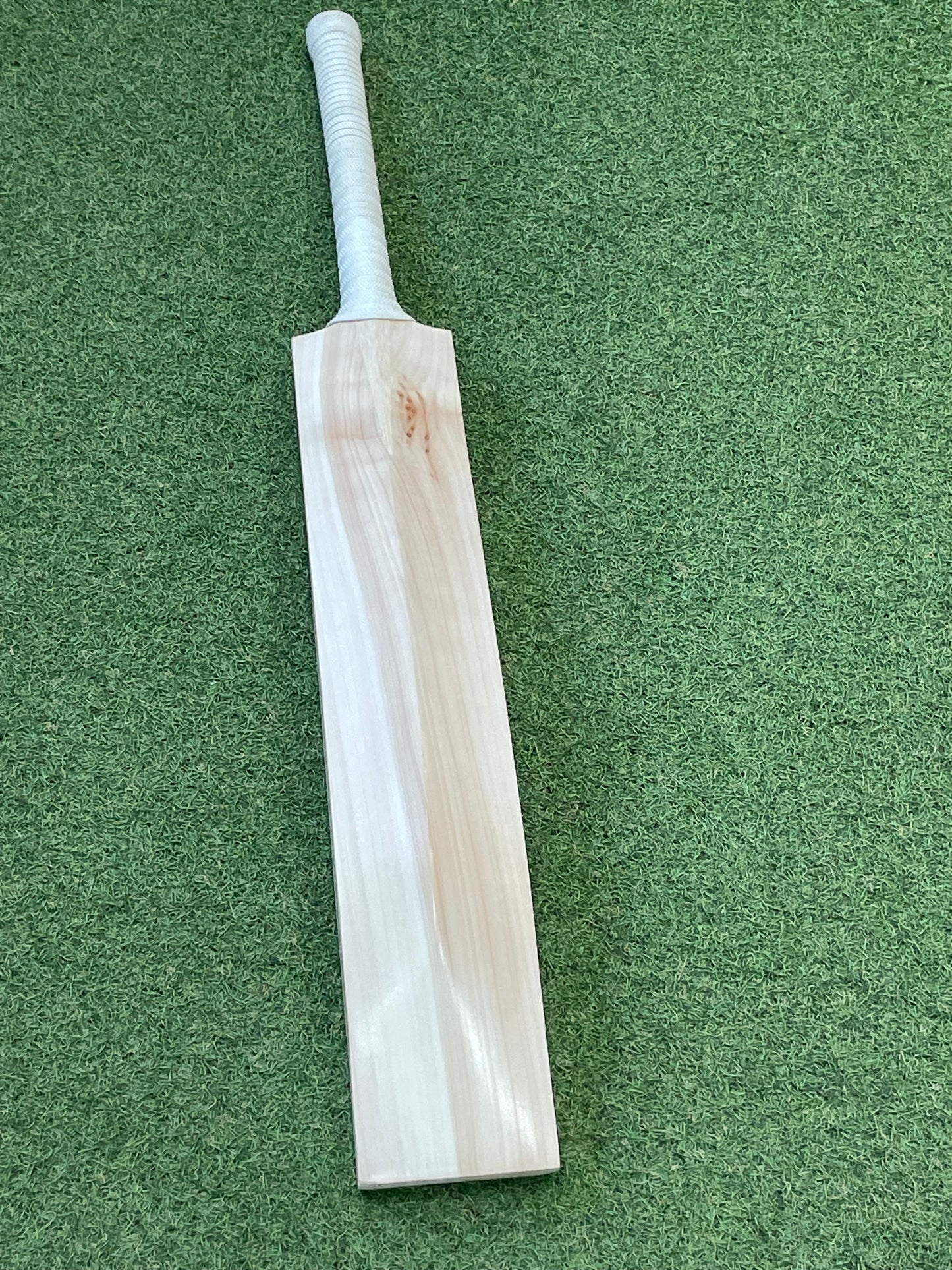 MIDS Plain Cricket Bat (2lb 7oz)