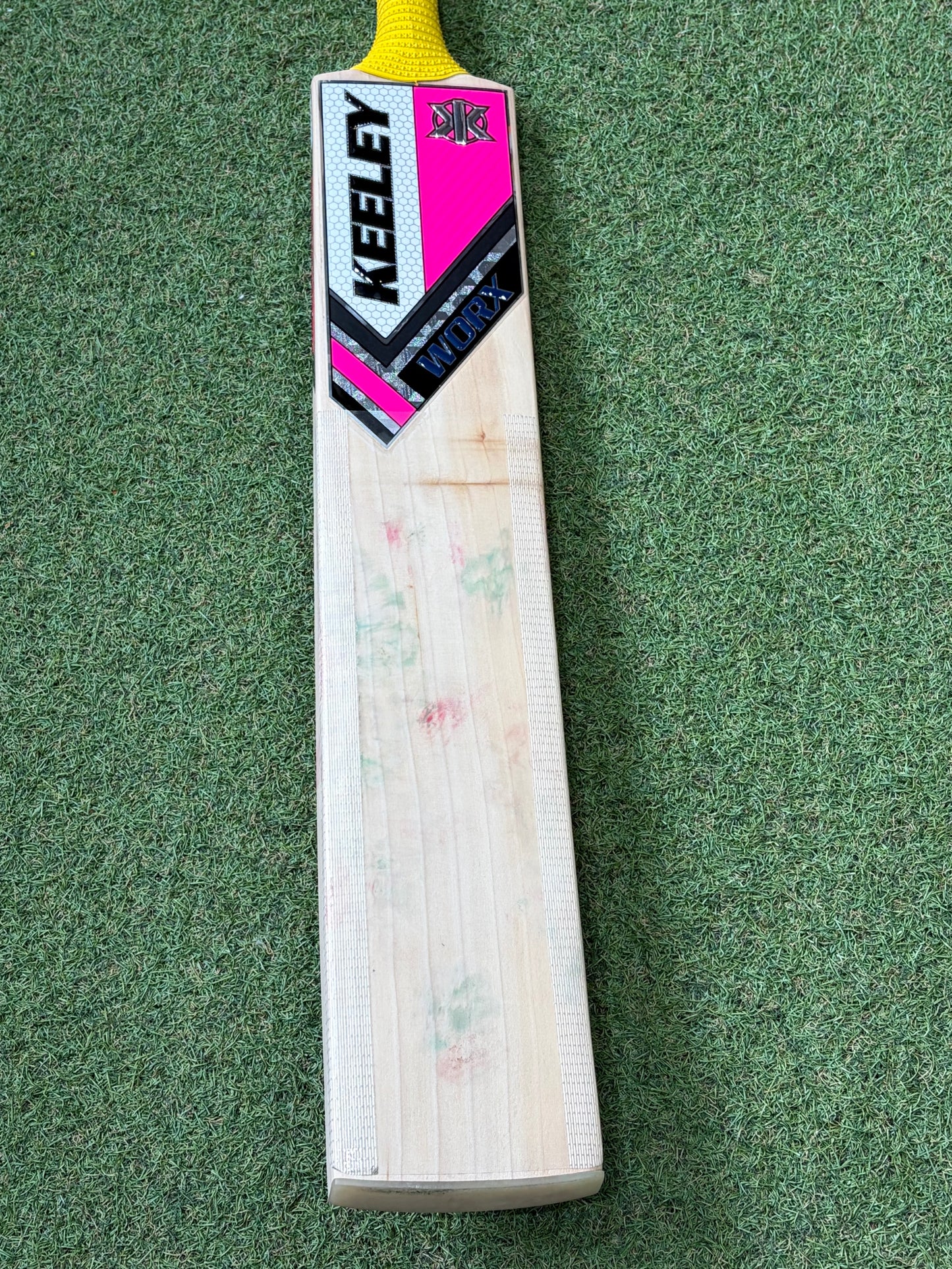 Used Keeley Worx 074 Grade 1 Cricket Bat (2lb 10oz)