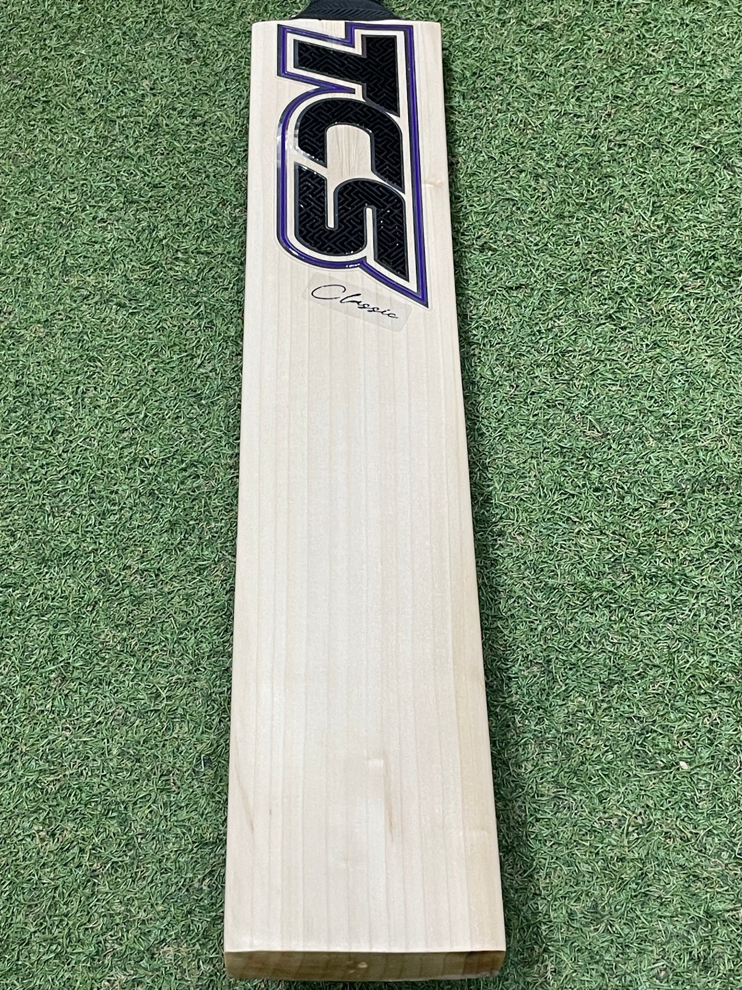 TCS Classic Short Blade Long Handle Cricket Bat (2lb 11oz)