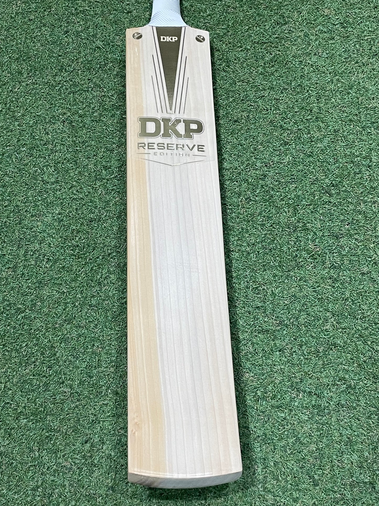 DKP Reserve Edition Cricket Bat (2lb 10oz)