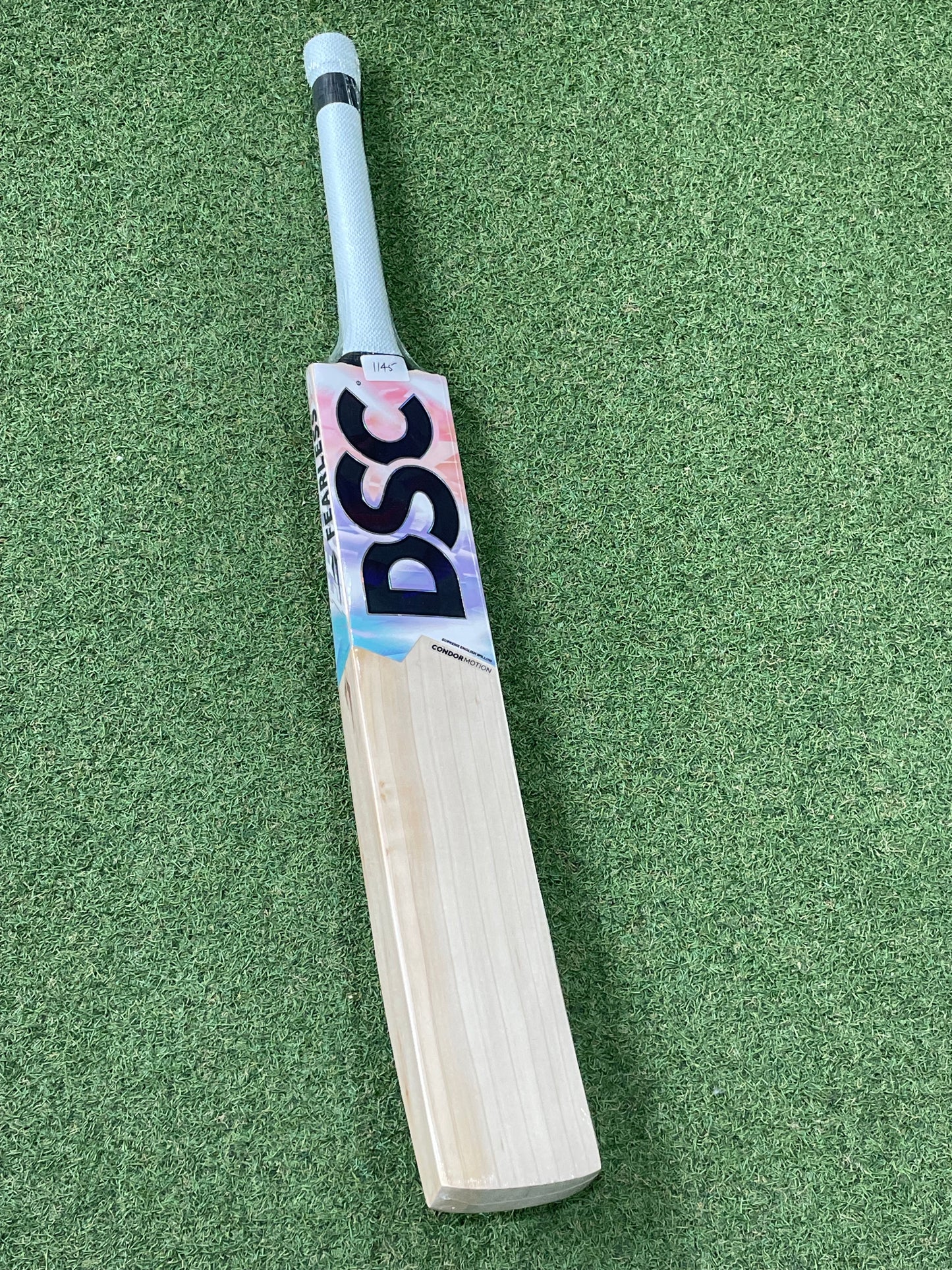 DSC Condor Motion Cricket Bat (2lb 8oz)