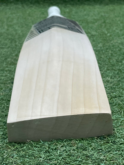 MB Malik UMZ Goat Cricket Bat (2lb 8oz)