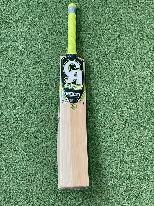 CA Pro 8000 Cricket Bat (2lb 8oz)