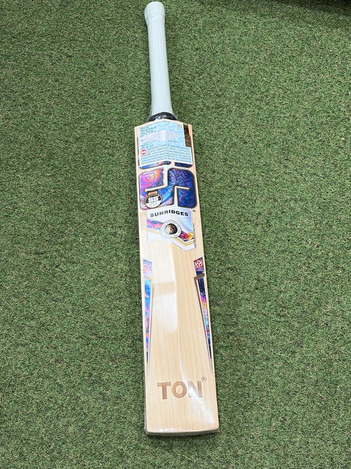 SS Ton Champion Cricket Bat (2lb 8oz)
