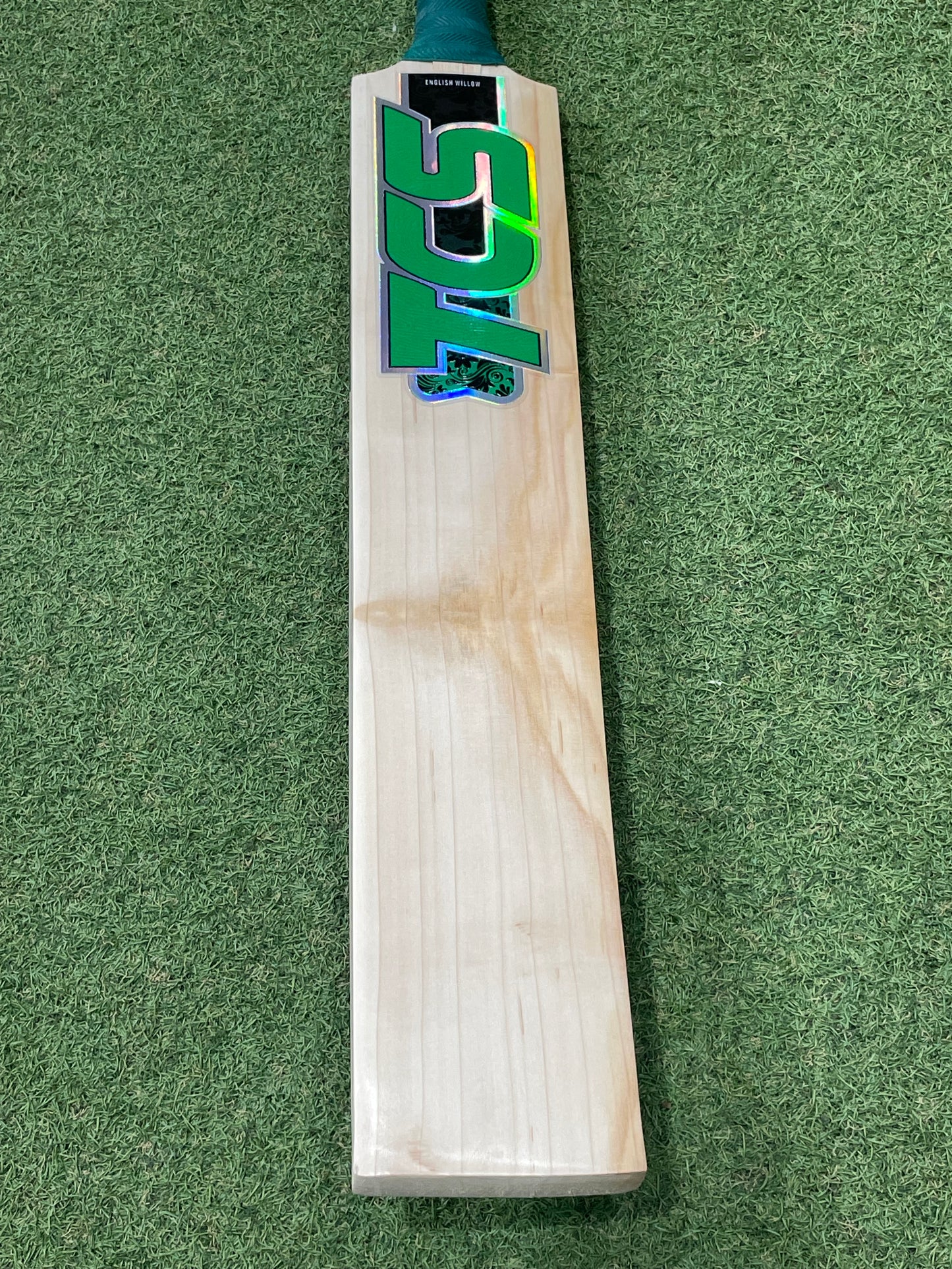 TCS Green Edition Cricket Bat (2lb 9oz)
