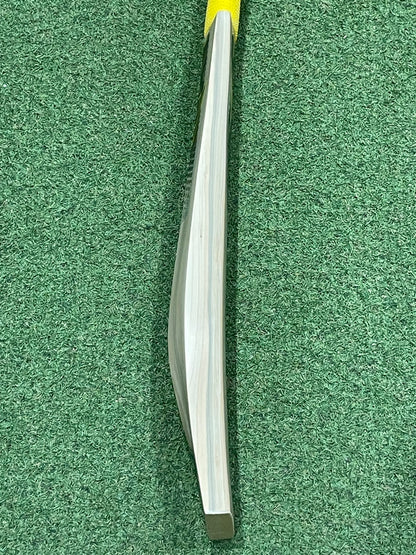 Vader Sports Limited Edition Cricket Bat (2lb 10oz)