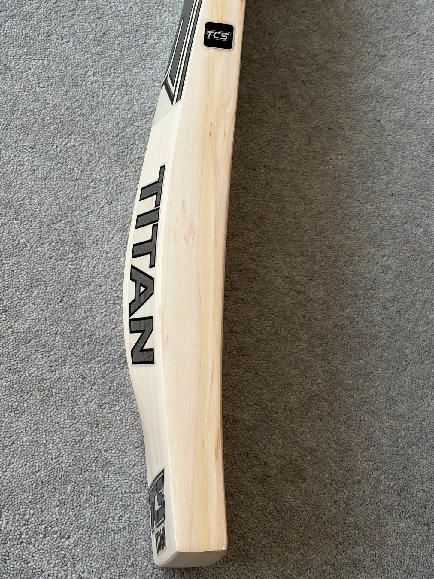 TCS Titan Cricket Bat (2lb 8oz)