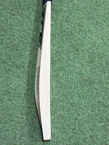 TCS Classic Cricket Bat (2lb 10oz)