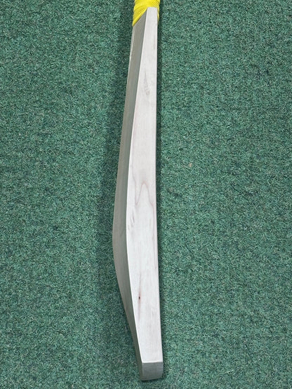 Plain UK Made Short Blade Long Handle Cricket Bat (2lb 11oz)