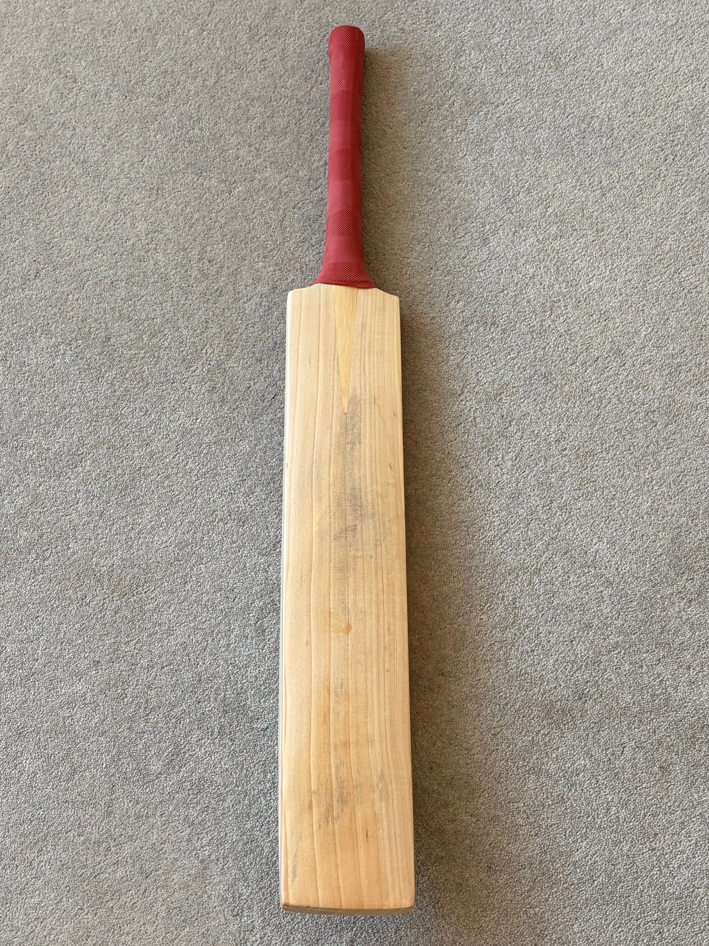 MB Malik Plain Blue Willow Cricket Bat (2lb 6oz)