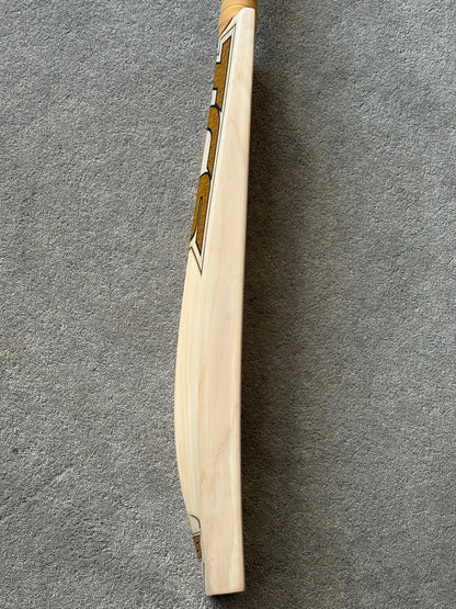TCS Gold Edition Cricket Bat (2lb 9oz)