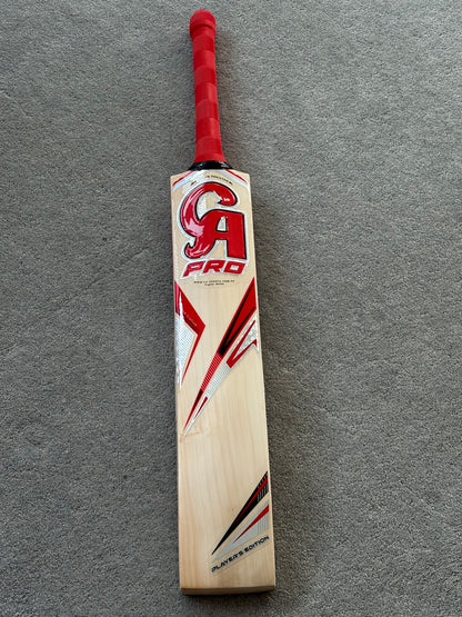 CA Pro Players Edition Cricket Bat (2lb 7oz)
