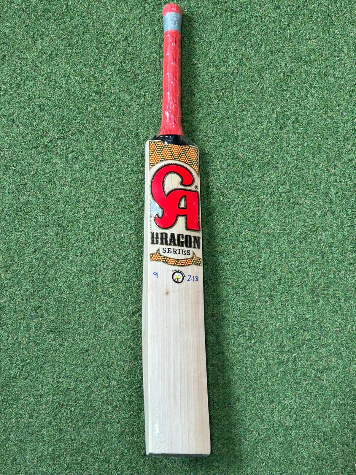 CA Dragon Laminate Cricket Bat (2lb 13oz)