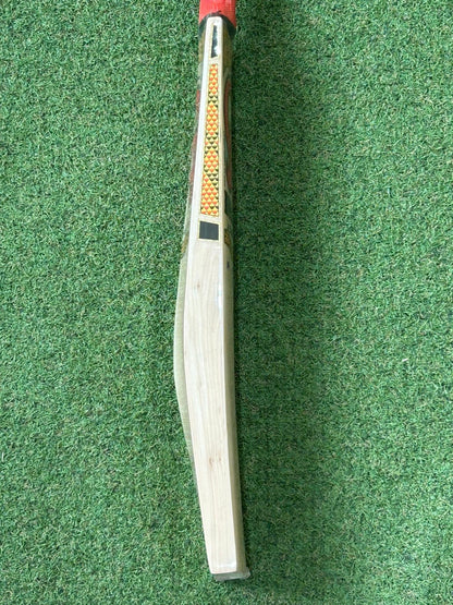 CA Dragon Laminate Cricket Bat (2lb 13oz)