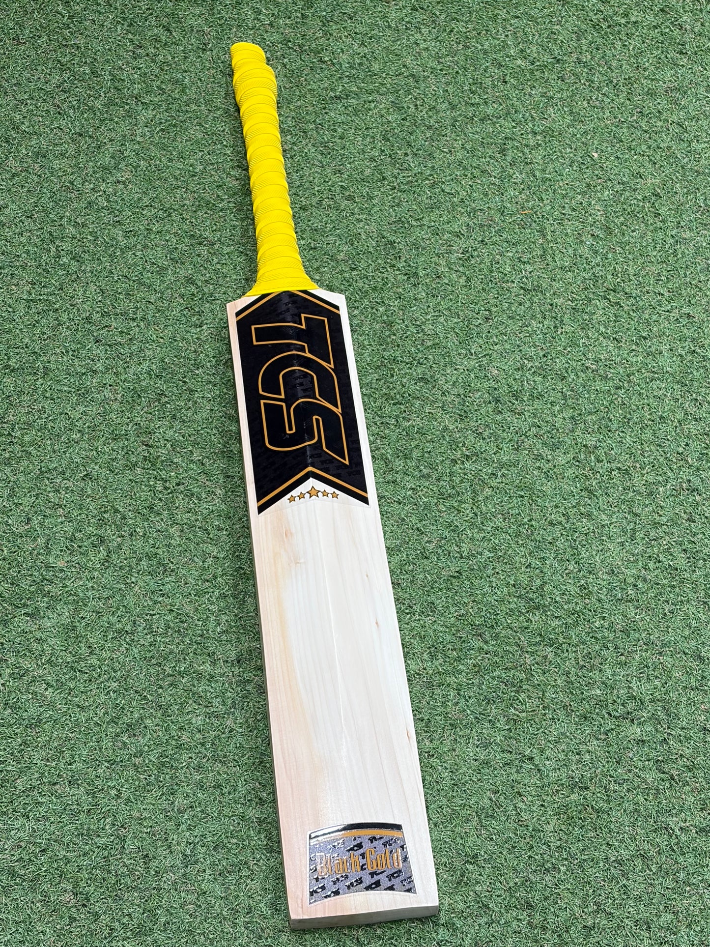 TCS Black Gold Cricket Bat (2lb 10oz)