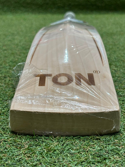 SS Ton Legends Kumar Sangakkara Cricket Bat (2lb 9oz)