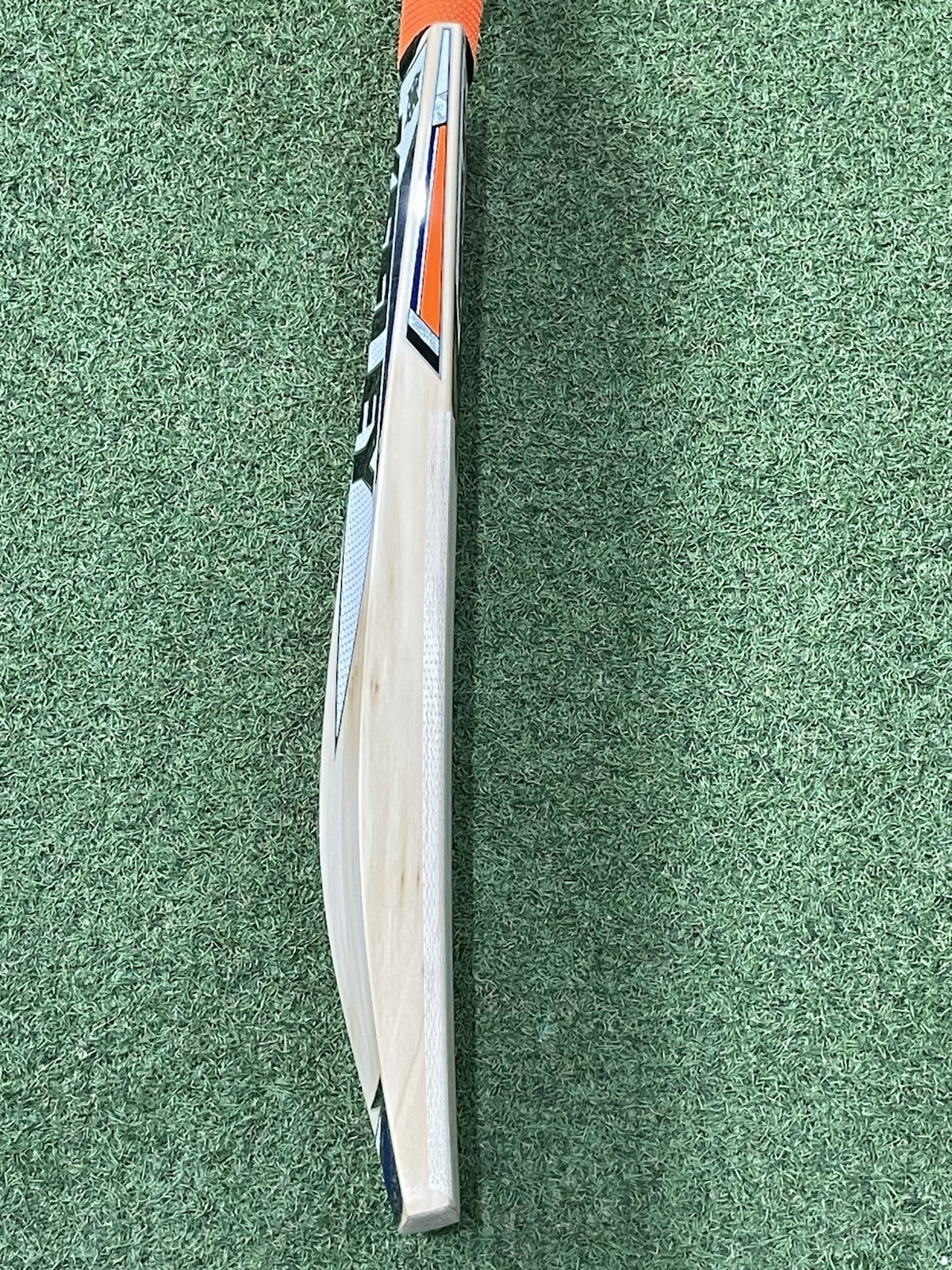 Keeley Worx 074 Grade 1 Cricket Bat - Brand New - 2lb 11oz - Lovely Profile!