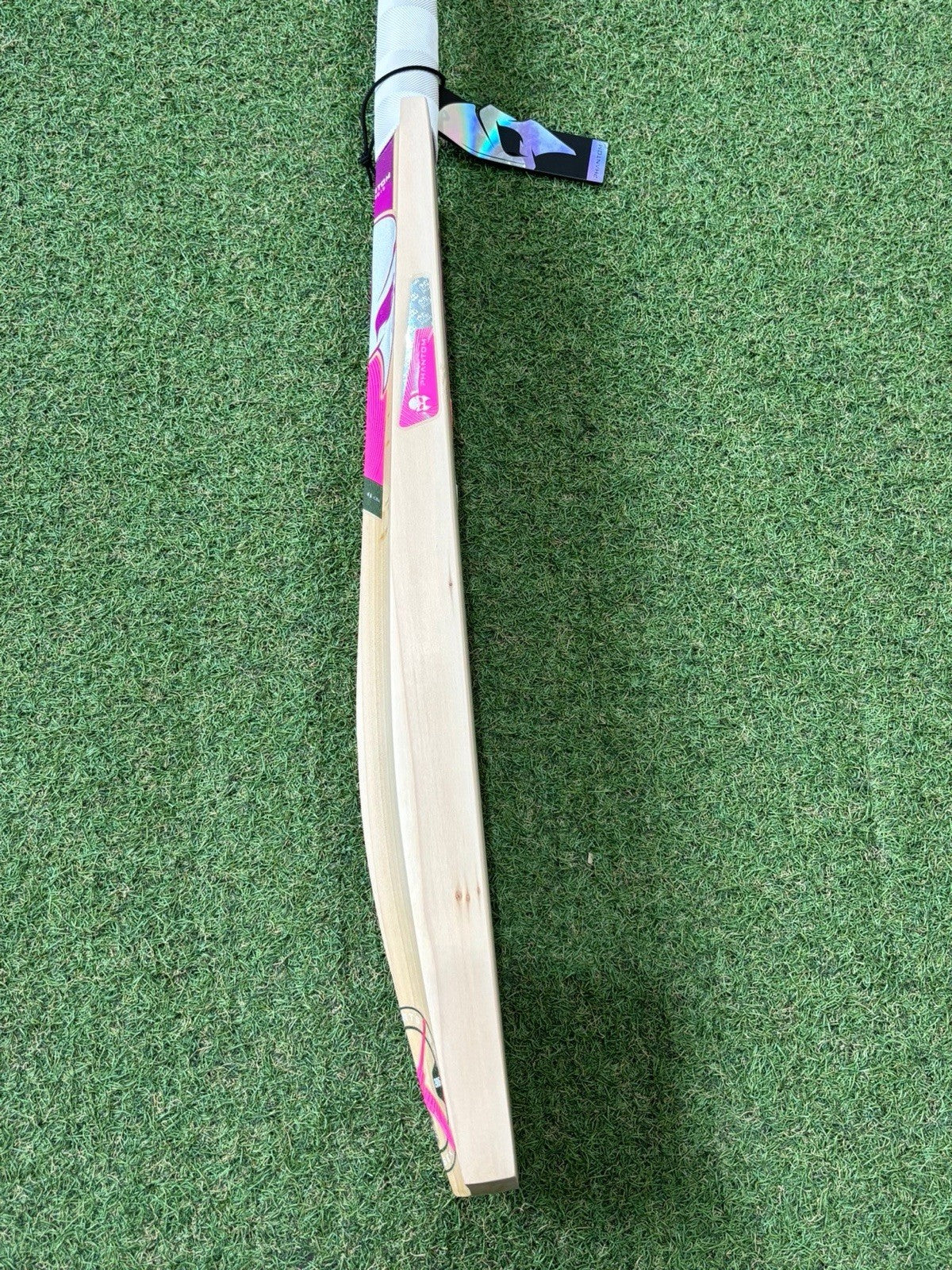 Phantom Shadow Player Cricket Bat - 2lb 7oz - Brand New! Exclusive!