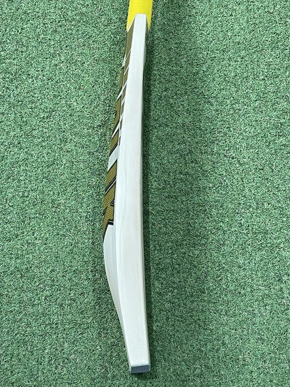 MB Malik UMZ Anniversary Players Cricket Bat - Brand New - 2lb 10oz - UK Made