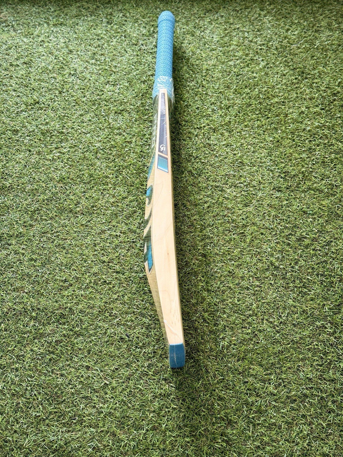 CA Pro 7000 Harrow Junior Cricket Bat - Brand New - 2lb 4oz - Exclusive