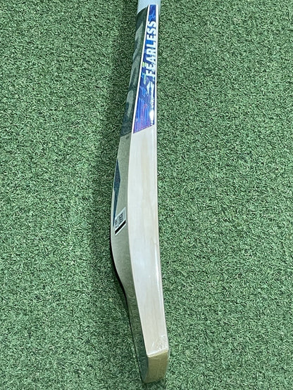 DSC Blu 500 Cricket Bat - Brand New - Massive Profile - 2lb 8oz - Gauge Filler!