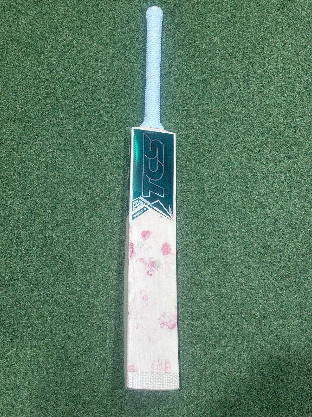 Used TCS Emerald Cricket Bat – 2lb 11oz - Excellent Condition