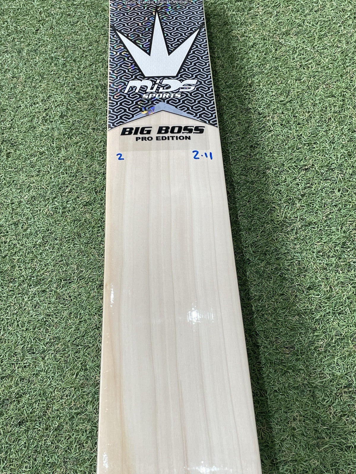 MIDS Big Boss Pro Edition Cricket Bat - Brand New - 2lb 11oz - Massive Profile