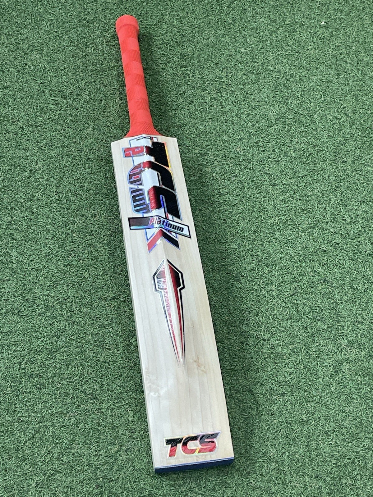 TCS Platinum Cricket Bat - Brand New - 2lb 11oz - UK Made - Semi Oval Handle