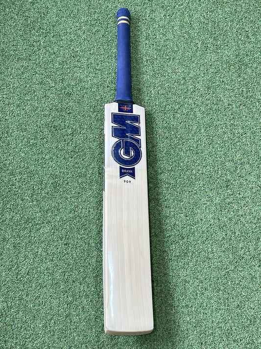 GM Brava 909 Cricket Bat - Brand New - 2lb 9oz - Amazing Pickup - Lovely Grains!