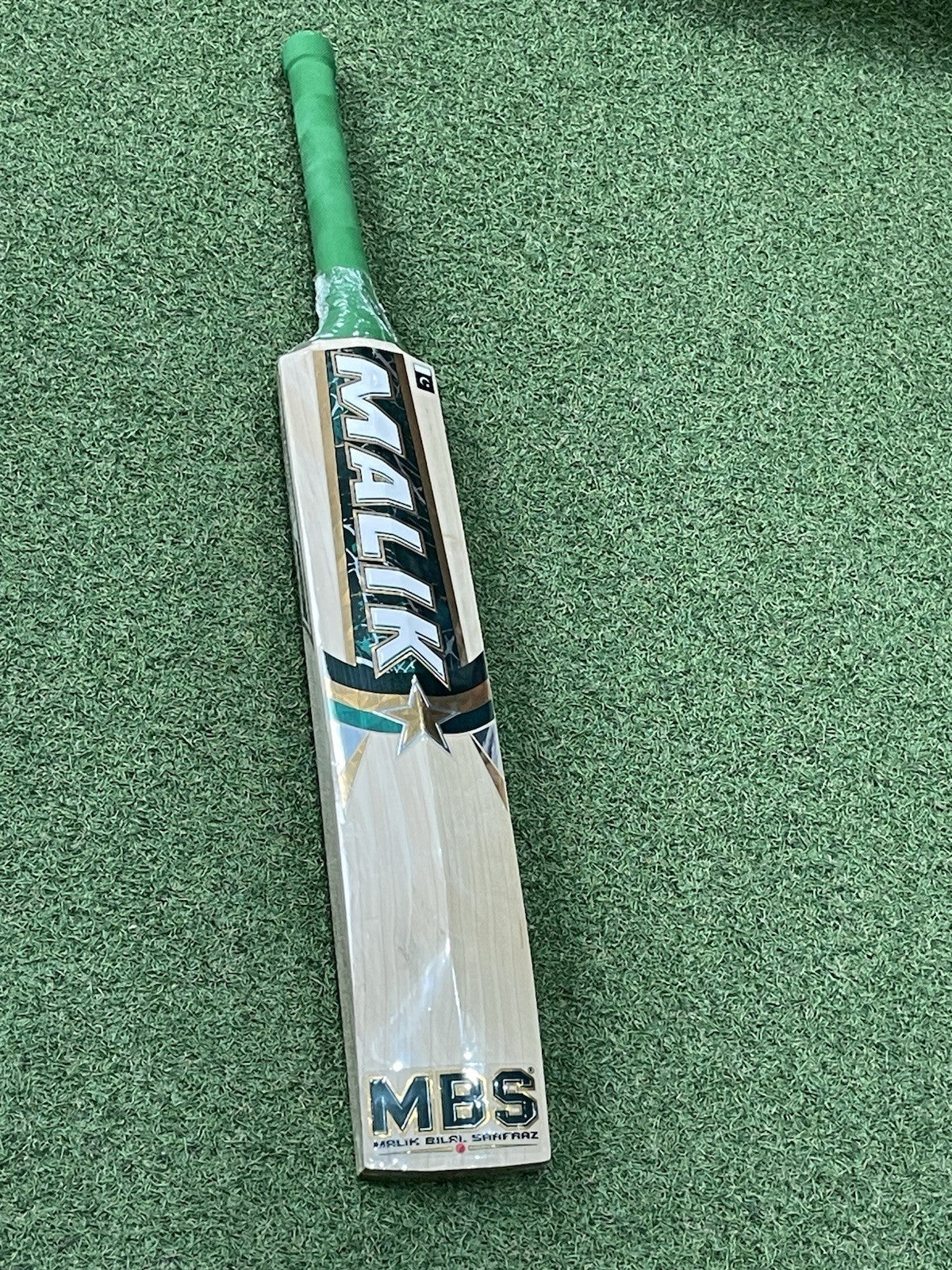 MB Malik MBS Players Edition Cricket Bat - Brand New - 2lb 9oz - Full Profile!