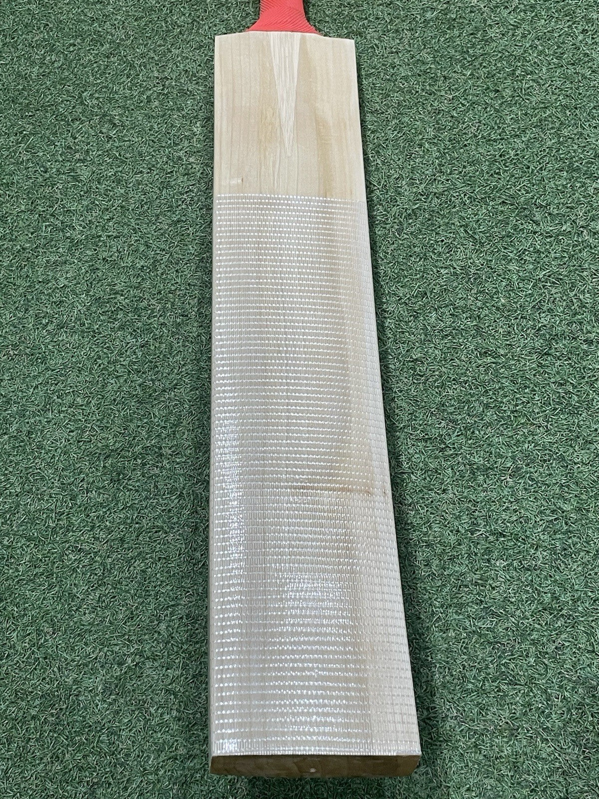 Plain Cricket Station Jason Roy Players Cricket Bat (2lb 10oz) - Brand New