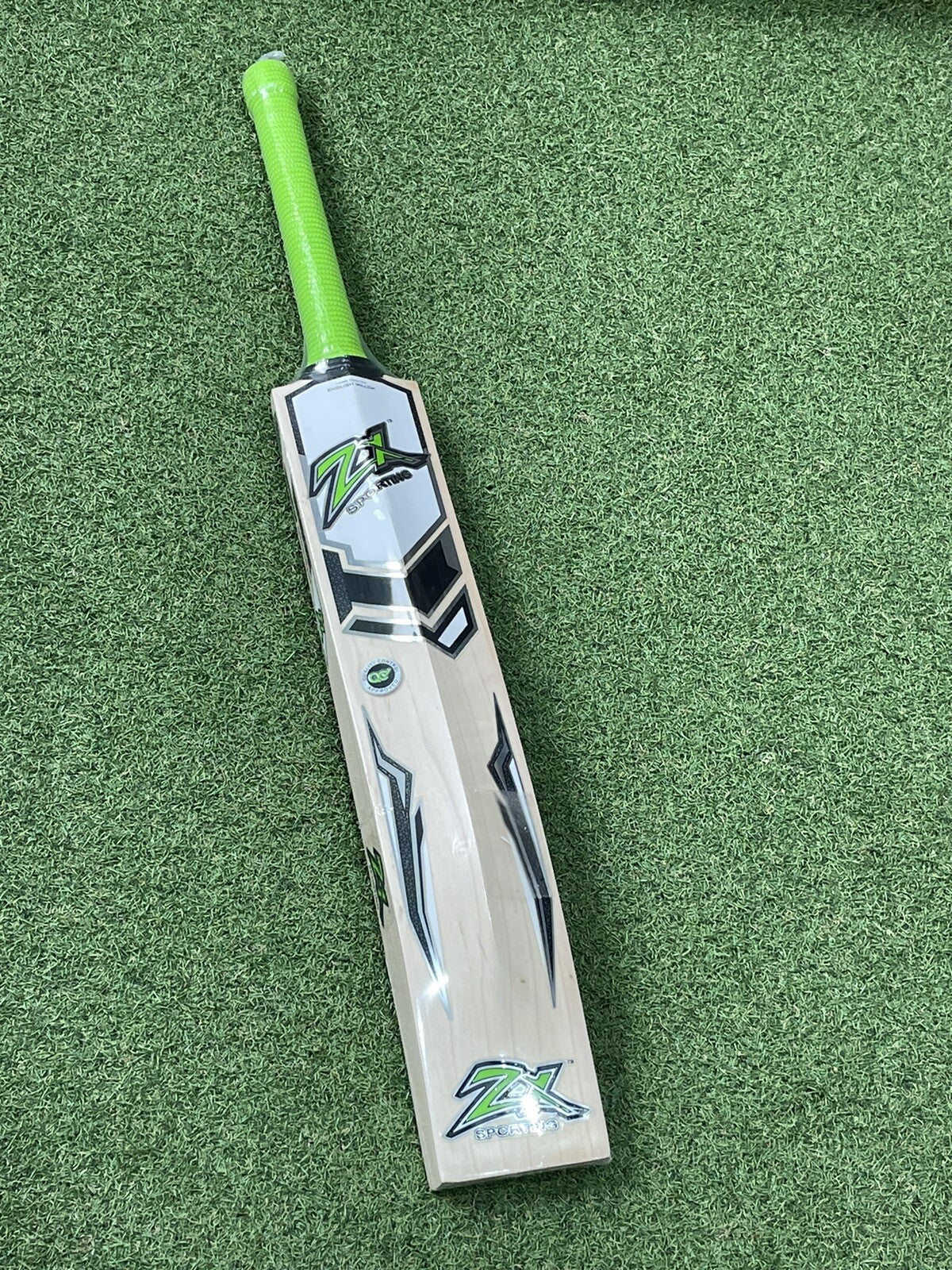 ZX Transformer Cricket Bat - Brand New - 2lb 10oz - Exclusive! Exceptional Ping!