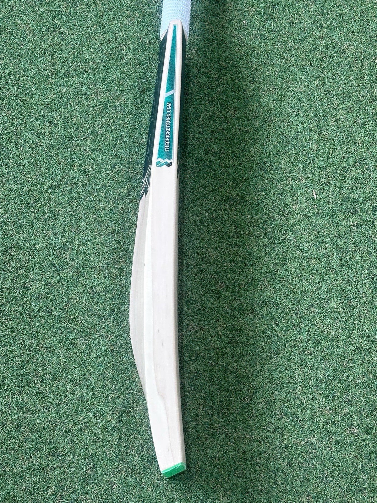 TCS Emerald Cricket Bat - Brand New - 2lb 11oz - Exclusive! UK Made!