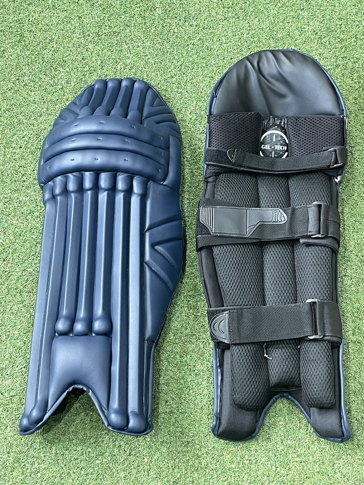 Unbranded Players Batting Pads - Right Hand Mens Size - Brand New
