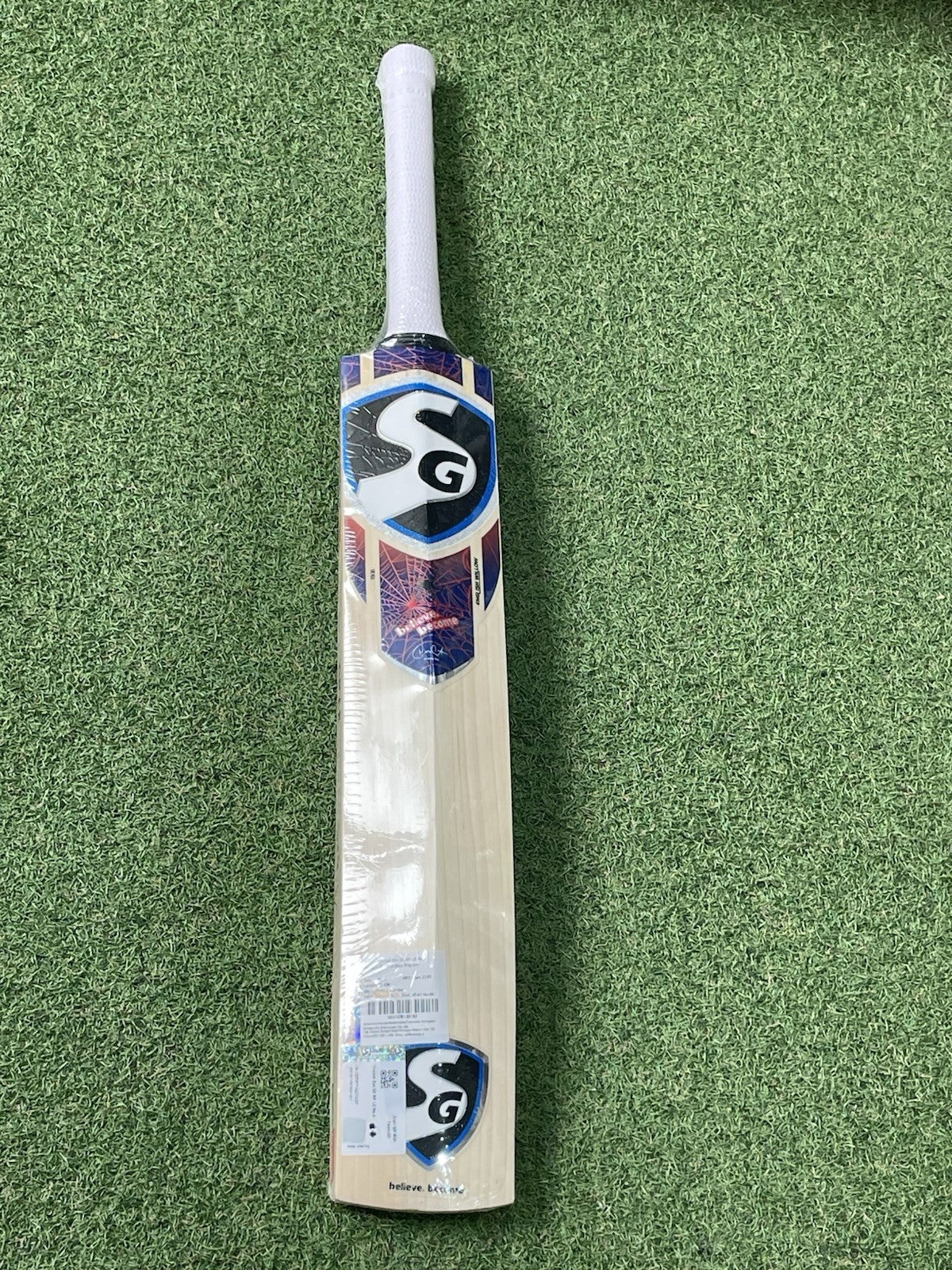 SG RP LE Size 6 Junior Cricket Bat - Brand New - 2lb 5oz - Stunning Grains!