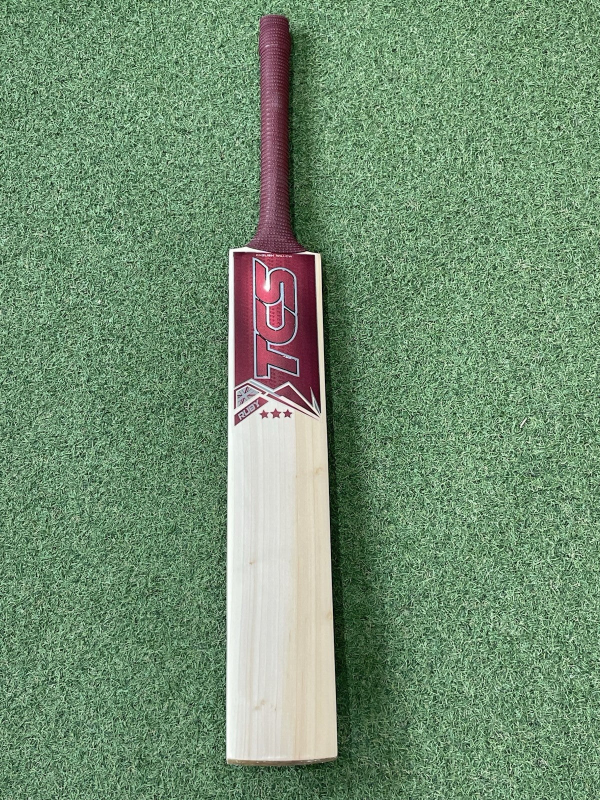 TCS Ruby 3 Star Cricket Bat - Brand New - 2lb 8oz - Exclusive!