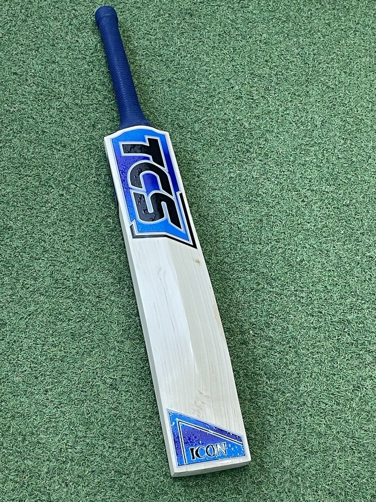 TCS Icon Cricket Bat - Brand New - 2lb 9oz - Exclusive! New Range!
