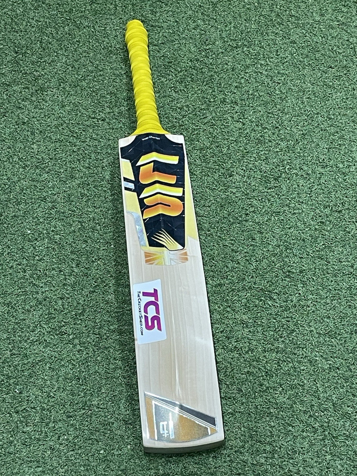 Cricket Station Cricket Bat (2lb 9oz) - UK Made - Exclusive - Brand New