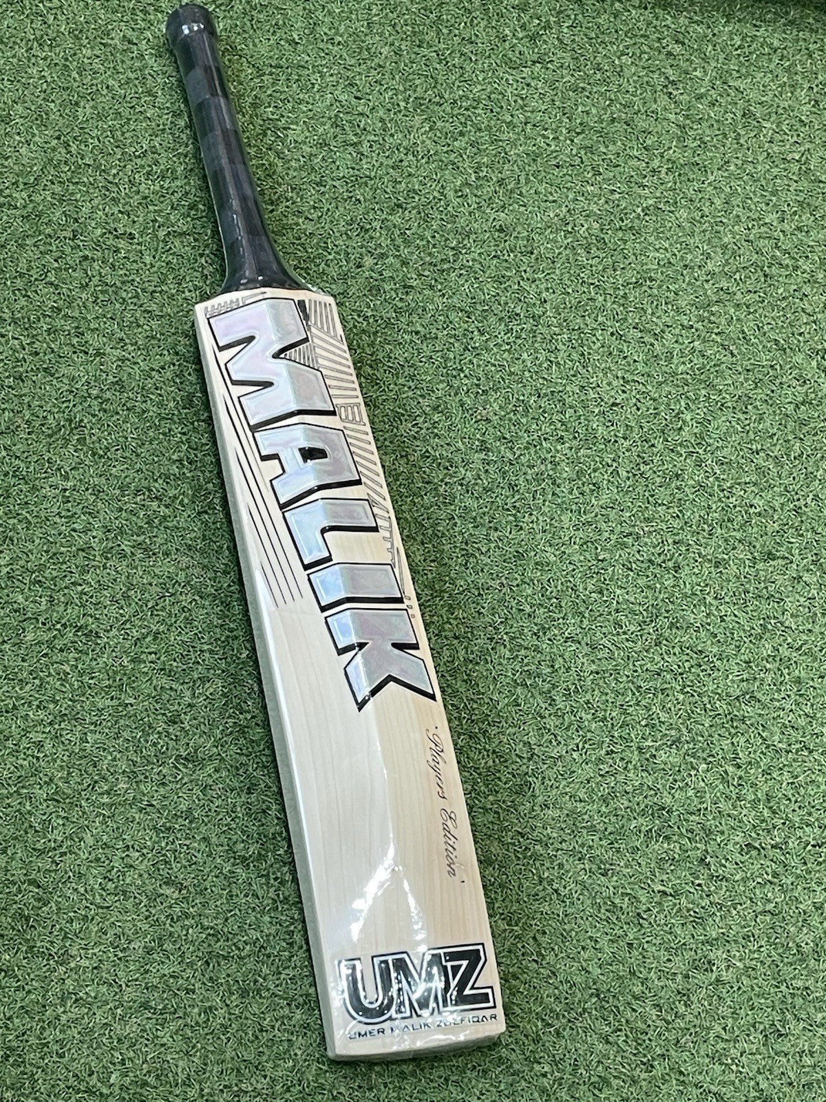 MB Malik Game Changer Players Cricket Bat - Brand New - 2lb 11oz