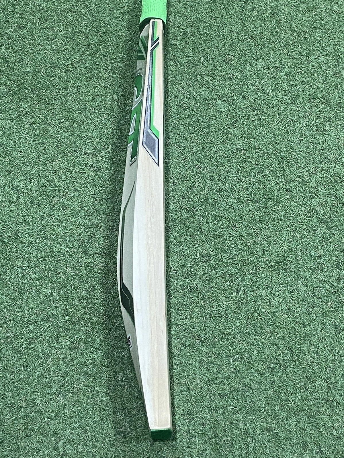 CA BA56 Babar Azam Bat - 2lb 10oz - Exclusive! Big 39mm Edges! Lovely Pickup