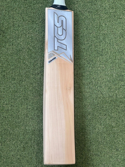 TCS Diamond Butterfly Cricket Bat - Brand New - 2lb 10oz - Lovely Balance!