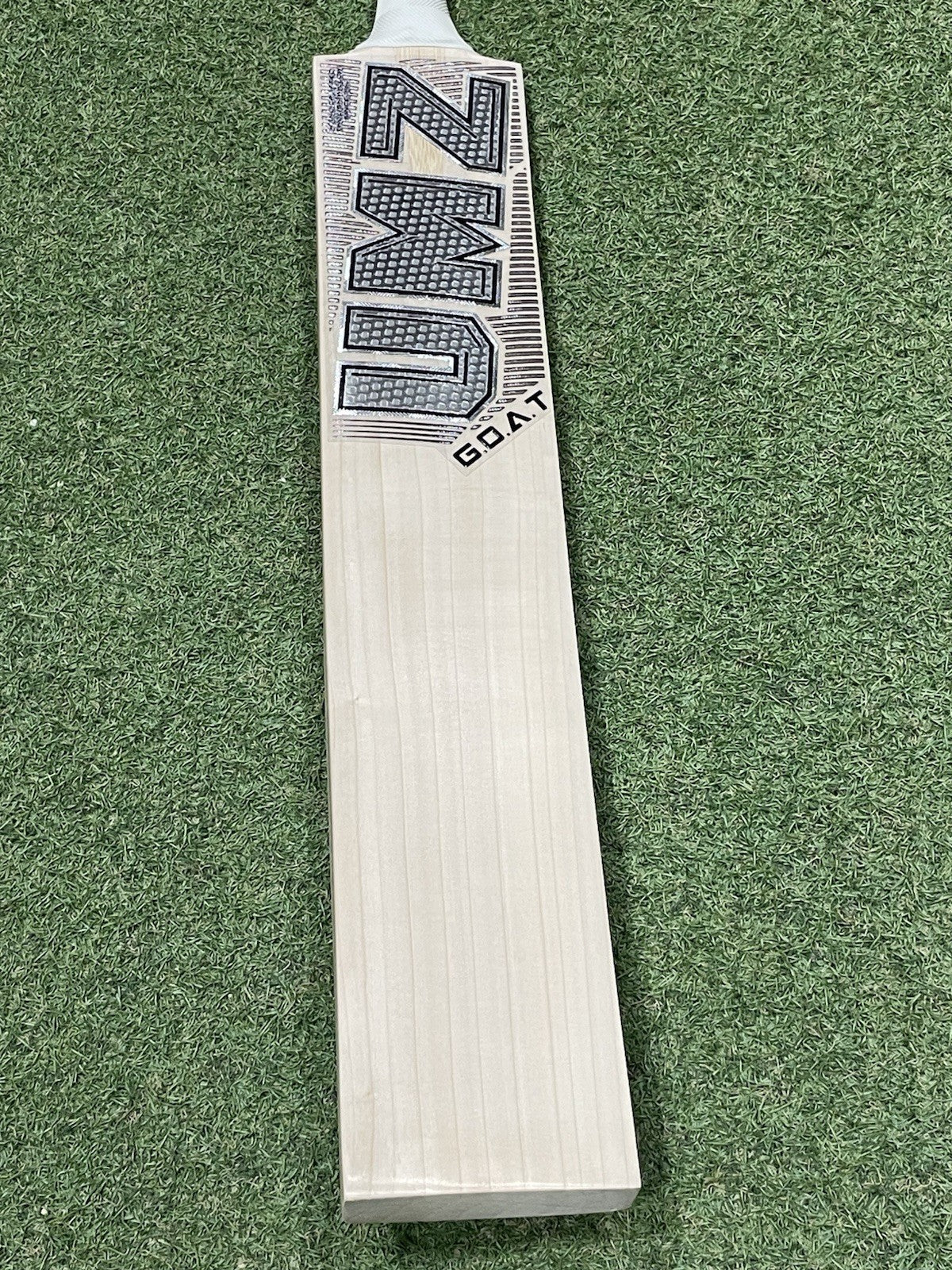 MB Malik UMZ Goat Cricket Bat - Brand New - 2lb 8oz - Full Profile! Exclusive!