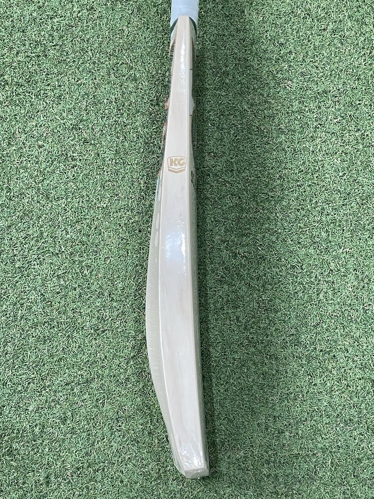 KG Slayer Cricket Bat - Brand New - 2lb 11oz - Sachin Tendulkar Profile!