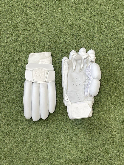MB Malik All White Batting Gloves - Brand New -RH Mens Size - Exclusive!
